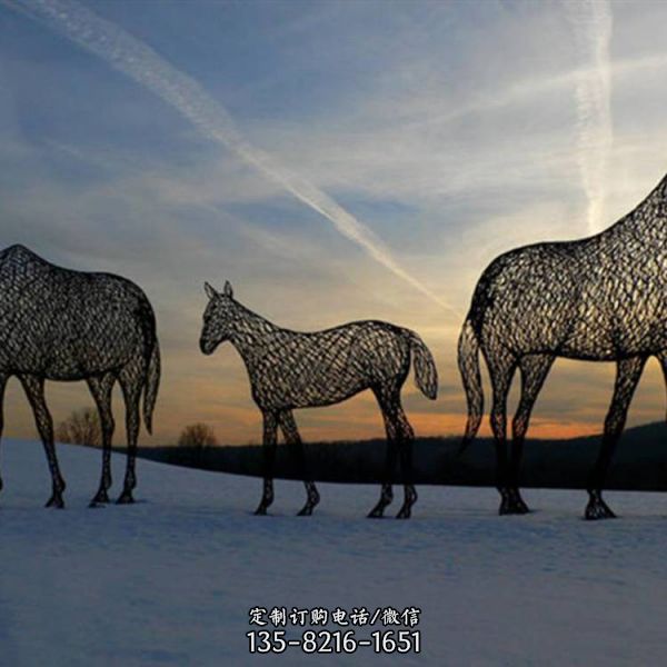 景区创意不锈钢抽象动物马雕塑（2）