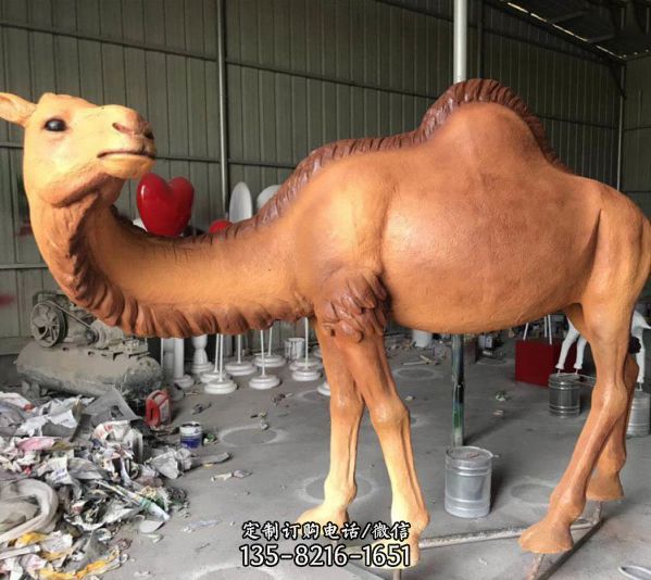 景区广场摆放玻璃钢仿真动物沙漠骆驼雕塑摆件（4）