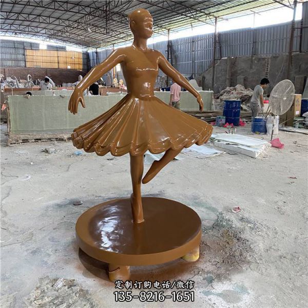 景区摆放玻璃钢抽象舞蹈女孩雕像（5）