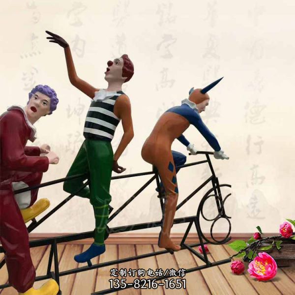 广场商业街玻璃钢彩绘小丑骑自行车景观迎宾雕塑摆件（2）