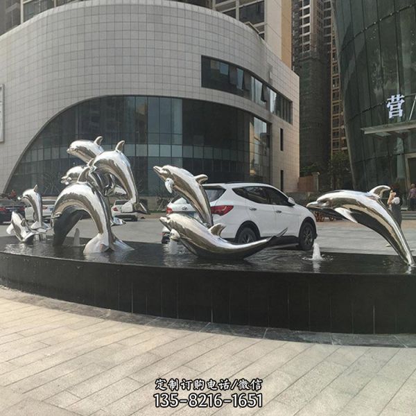 广场大型不锈钢镜面镂空海豚雕塑