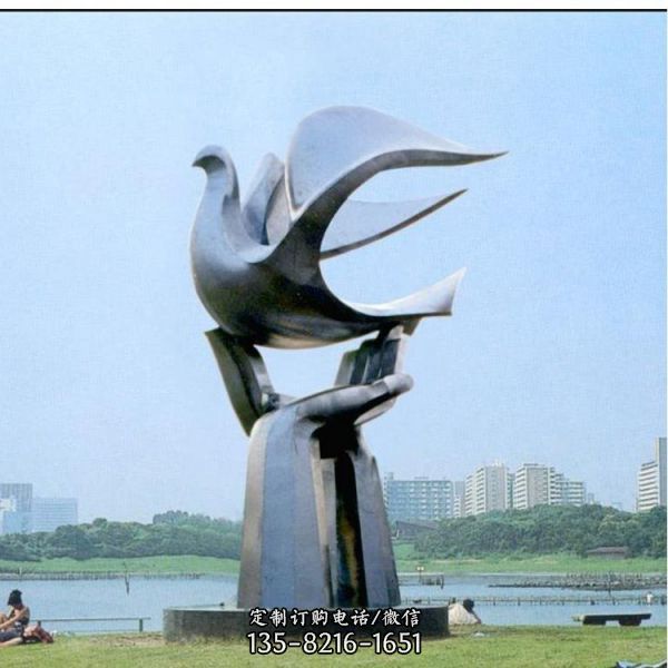 不锈钢鸽子雕塑 校园景观抽象镜面创意摆件 央美制作（1）