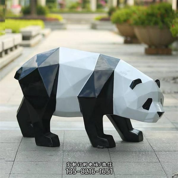 不锈钢彩绘公园几何户外熊猫雕塑