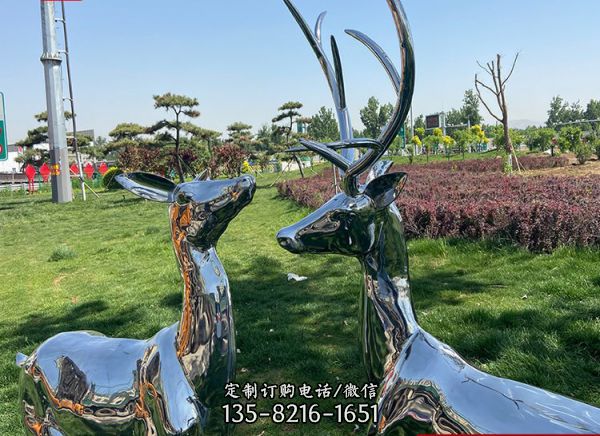 不锈钢镜面镂空鹿雕塑城市园林景观装饰摆件（2）