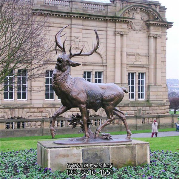 广场大型铸铜鹿摆件雕塑（2）