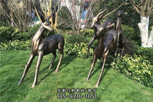 广场大型铸铜鹿摆件雕塑（5）
