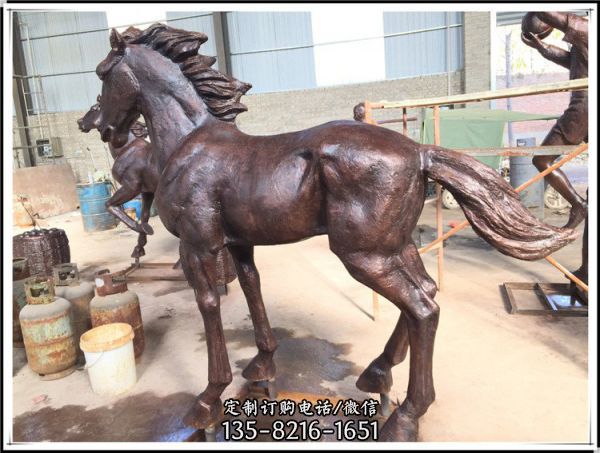 广场街道玻璃钢仿铜奔腾的马雕塑（7）