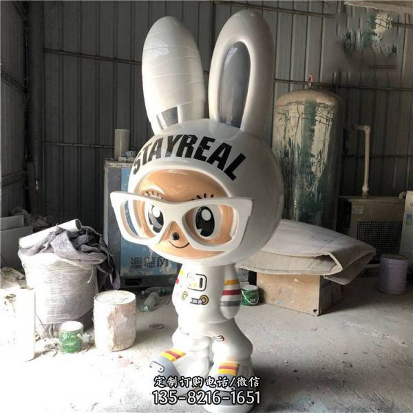 大型卡通兔子模型玻璃商场门口动漫女孩玩偶定制雕塑（2）