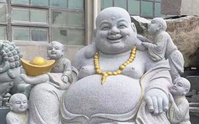 弥勒佛像的故事：它所背负的历史重担