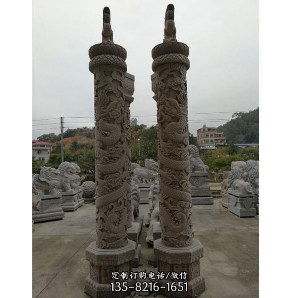 广场景区摆放石雕文化龙柱子（2）