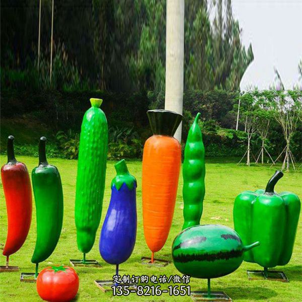 公园摆放彩绘大型南瓜玉米西红柿尖椒玻璃钢蔬菜水果雕塑（4）