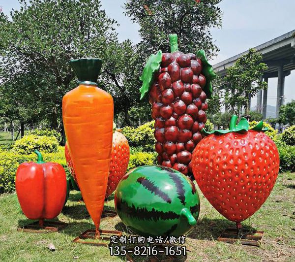  户外公园玻璃钢大型仿真水果雕塑（1）