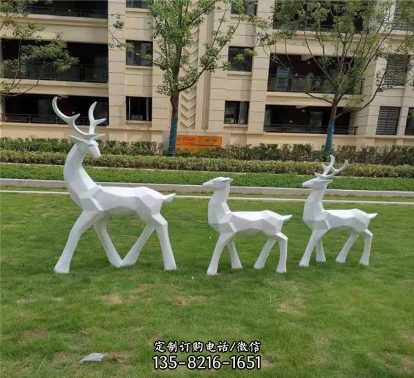 户外大型仿真动物梅花鹿摆件花园林景观公园售楼处装饰玻璃钢雕塑（1）
