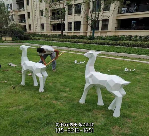 户外大型仿真动物梅花鹿摆件花园林景观公园售楼处装饰玻璃钢雕塑（3）