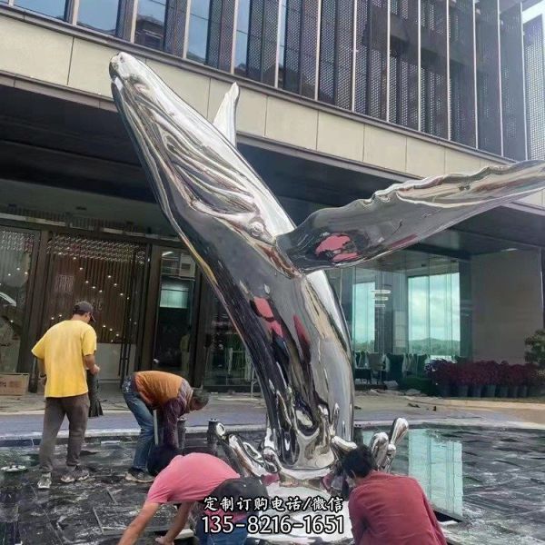 大型不锈钢鲸鱼鲲鱼定制镂空海豚摆件售楼部户外商场水景摆件