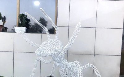 趣味可爱不锈钢蚂蚁雕塑