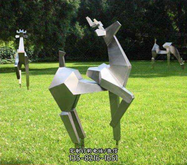 学校不锈钢抽象动物景观雕塑（1）
