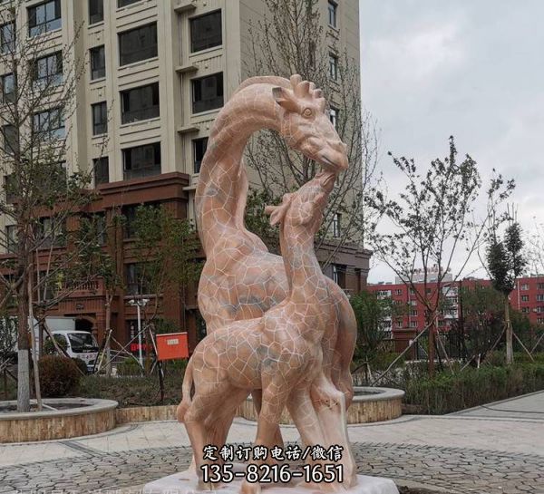 石雕长颈鹿母子扭头鹿组合动物摆件石头小鹿梅花鹿户外广场公园景观装饰雕塑（2）