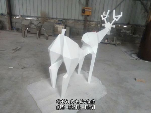  园林公园花园摆件不锈钢几何鹿雕塑（1）