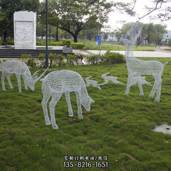 广场草地摆放铁艺钢丝编织不锈钢镂空鹿雕塑（2）