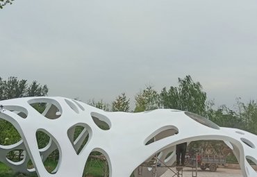 融合园林艺术的不锈钢镂空创意景观雕塑 