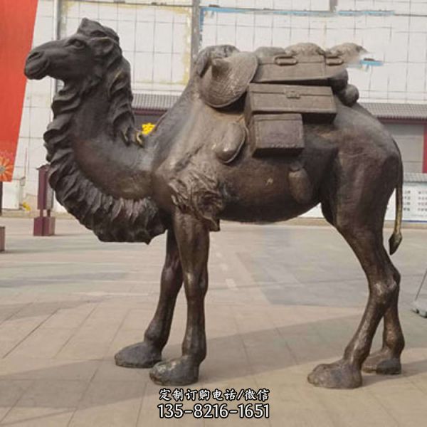  商业街玻璃钢沙漠之舟骆驼模型雕塑 （3）