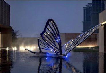 酒店大型镂空蝴蝶景观雕塑 