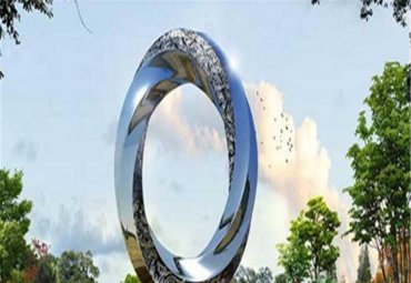 璀璨环彩——大型不锈钢圆环雕塑
