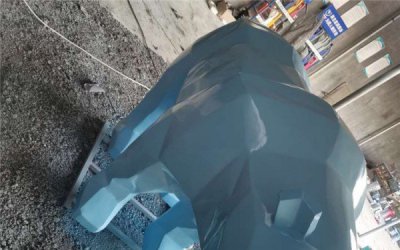 玻璃钢彩绘北极熊雕塑