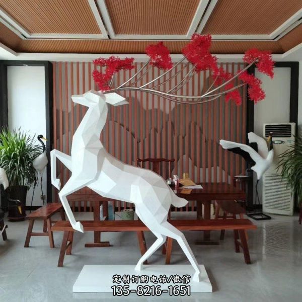 切面鹿雕塑抽象鹿摆件几何鹿定制玻璃钢雕塑小区售楼部绿地动物雕塑（1）