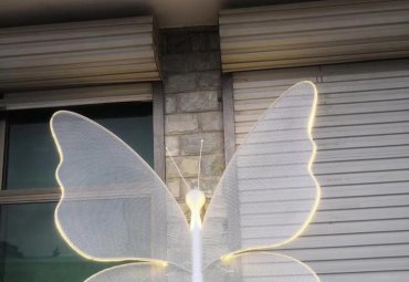不锈钢发光蝴蝶广场雕塑