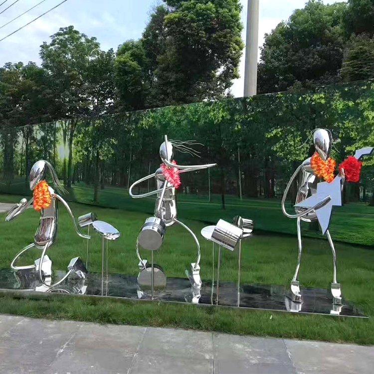 吉祥城市—不锈钢创意抽象人物雕塑图片