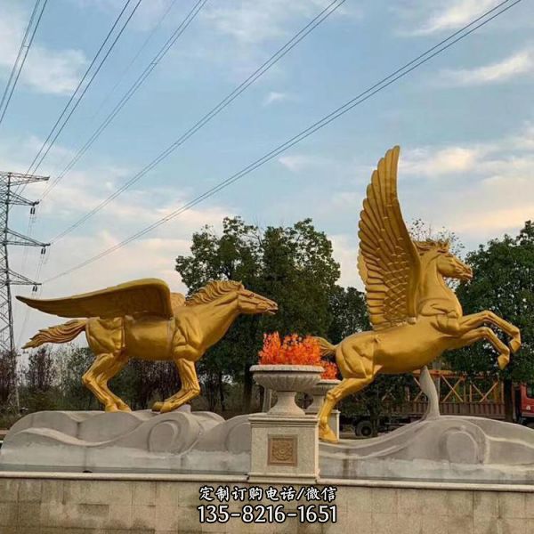 小区广场摆放骑马人物铸铜雕塑（4）