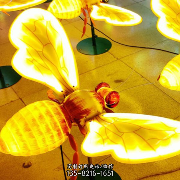 蜜蜂之美——发光照明玻璃钢仿真雕塑