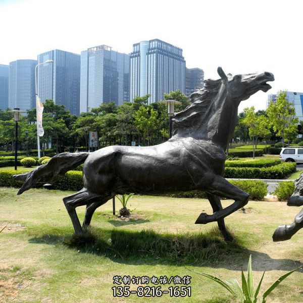 铜马 大型铜马铸造厂 青铜马踏飞燕 户外园林大型景观雕塑（1）