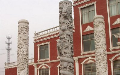 青石石龙柱——源自寺庙园林的珍贵雕塑