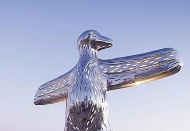 企鹅之舞户外大型不锈钢抽象镂空雕塑