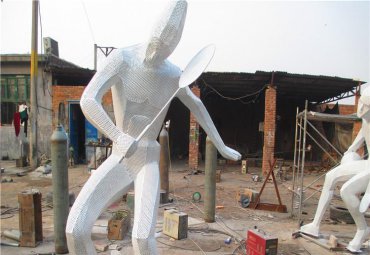 不锈钢抽象羽毛球人物雕塑