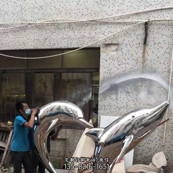 不锈钢镜面户外创意镂空海洋动物鱼雕塑（3）