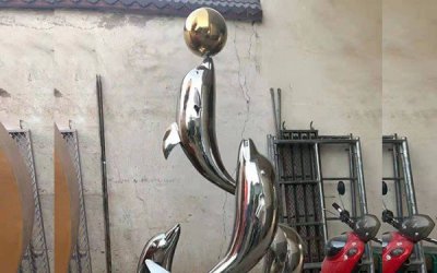 如何用合理的价格购买制作精美的海豚雕塑?