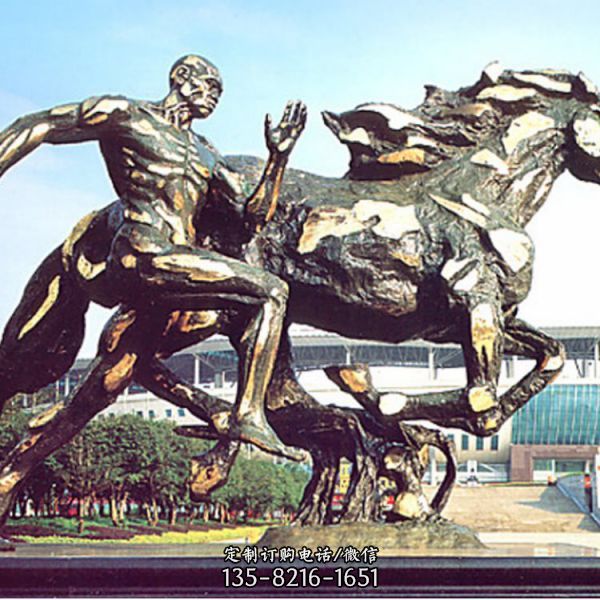景点广场摆放锻铜人物雕塑