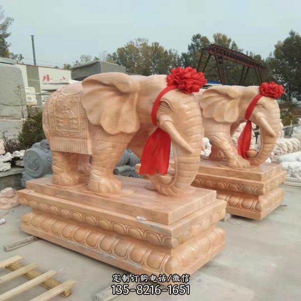 吸财纳福别墅小区门口大型晚霞红大象雕塑
