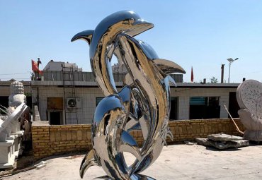 镜面不锈钢海豚仿真雕塑 