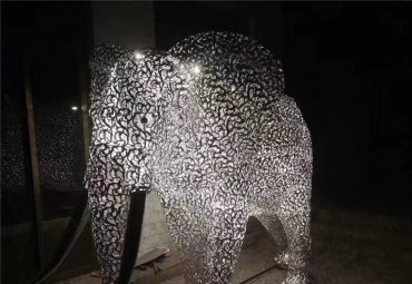 璀璨创意—发光大象