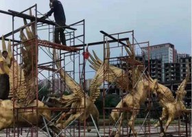 玻璃鋼仿銅動物景觀城市街道馬雕塑