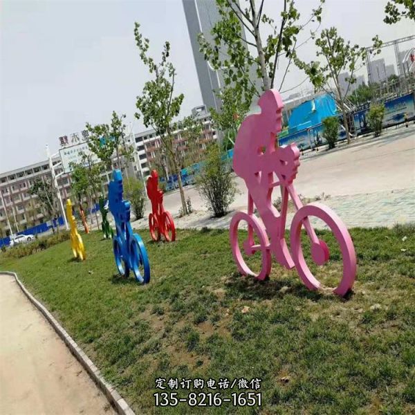 校园不锈钢铁艺骑自行车运动主题人物雕塑（1）