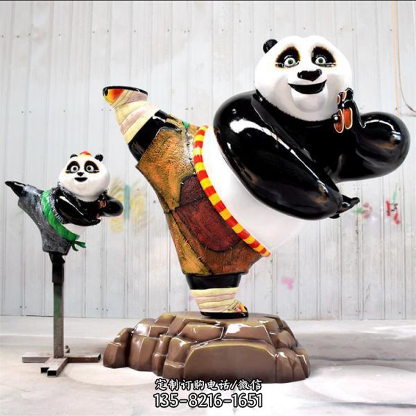 广场玻璃钢卡通功夫熊猫造型  不锈钢抽象人物景观雕塑（3）