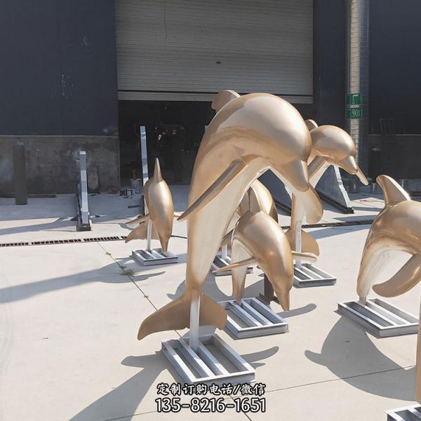不锈钢金色海豚雕塑 景区抽象动物白钢景观摆件（2）