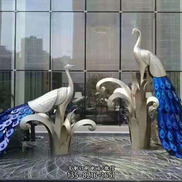 高贵孔雀铭刻——不锈钢户外大型抽象孔雀雕塑