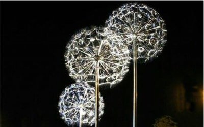 “蒲公英之光”是一款可在广场户外装饰的不锈钢灯光雕…
